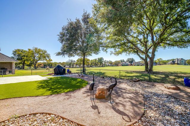 8700 Bellechase Road, Granbury, TX 76049