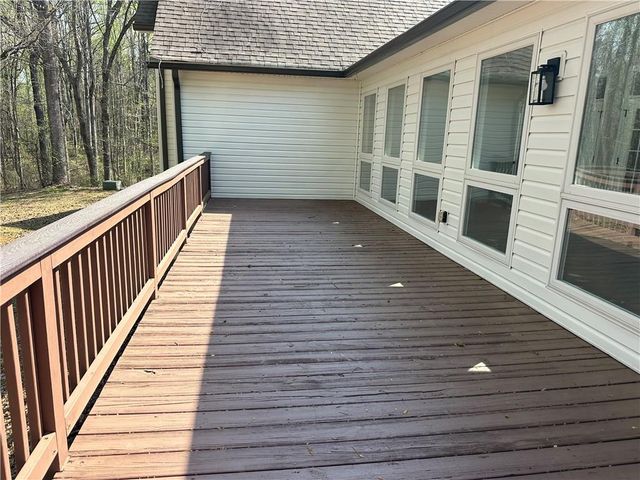 225 Rock Springs Road, Lula, GA 30554