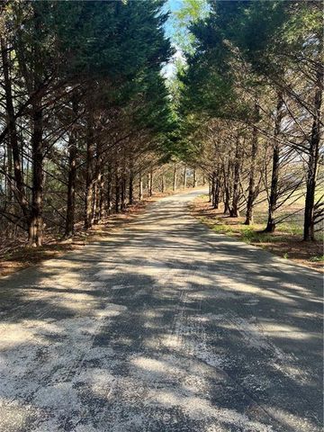 225 Rock Springs Road, Lula, GA 30554