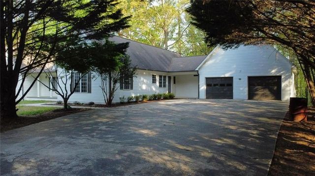 225 Rock Springs Road, Lula, GA 30554