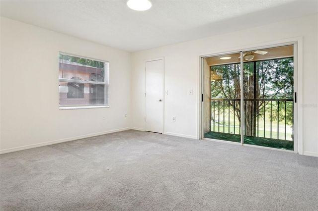 14902 PAR CLUB CIRCLE, Tampa, FL 33618