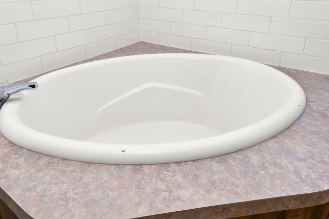 2759 E Farm Road 48, Springfield, MO 65803