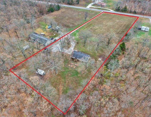 2759 E Farm Road 48, Springfield, MO 65803