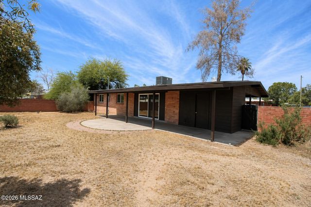 5632 E Cooper Street, Tucson, AZ 85711