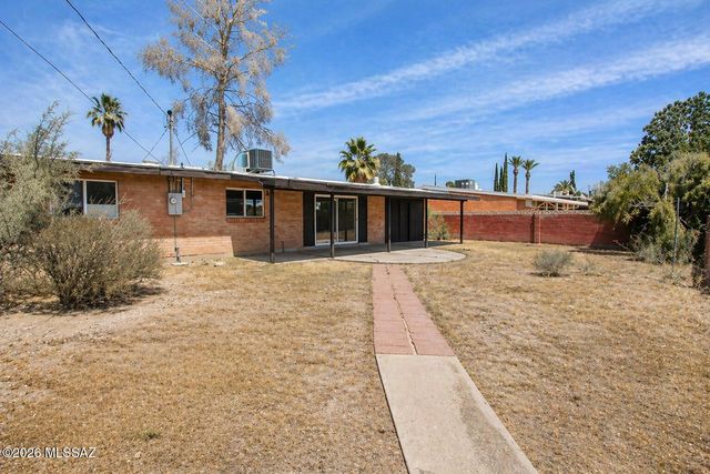 5632 E Cooper Street, Tucson, AZ 85711