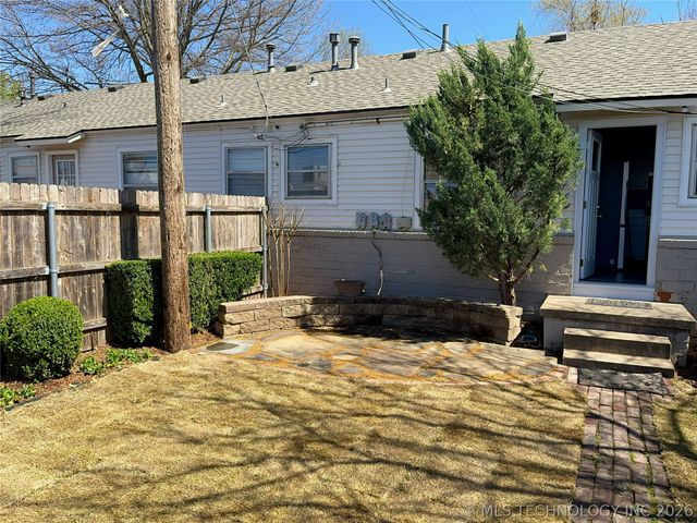 1321 E 38th Place 1321B, Tulsa, OK 74105