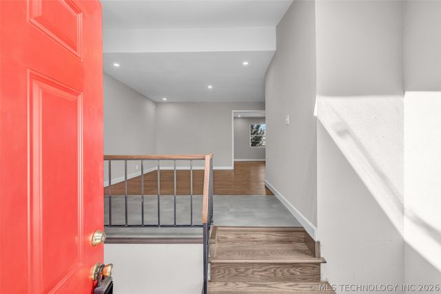 1321 E 38th Place 1321B, Tulsa, OK 74105