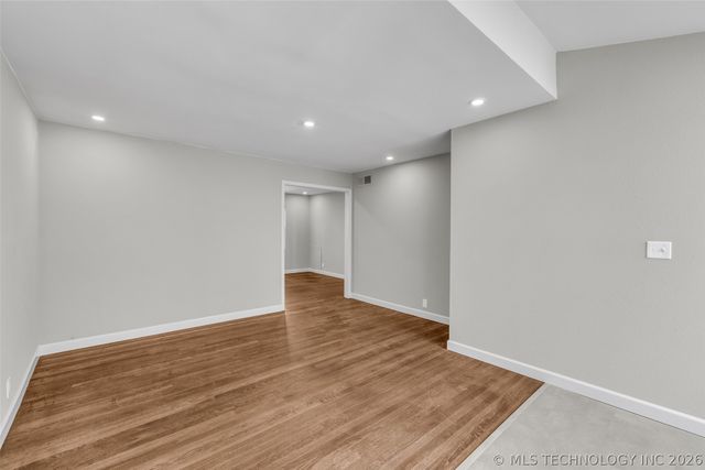 1321 E 38th Place 1321B, Tulsa, OK 74105