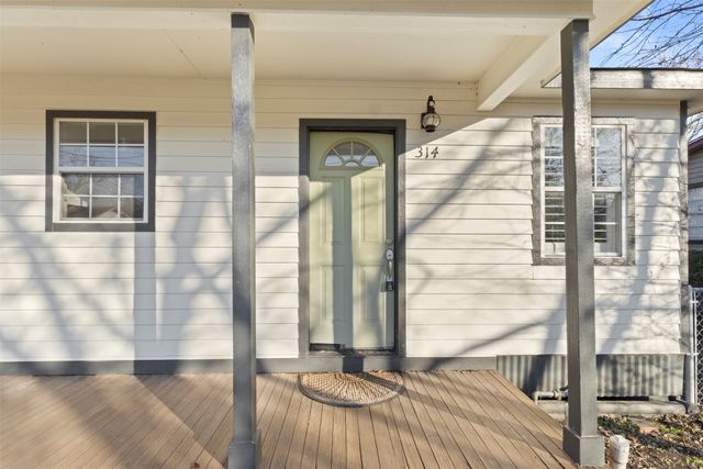 314 Woodard Street, Farmersville, TX 75442