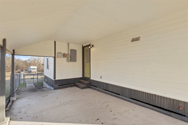 314 Woodard Street, Farmersville, TX 75442