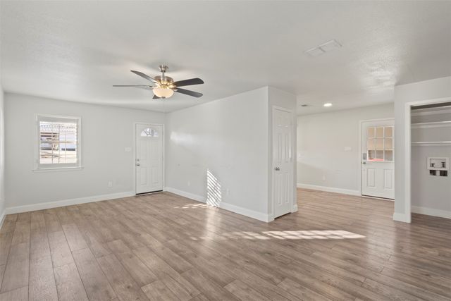 314 Woodard Street, Farmersville, TX 75442