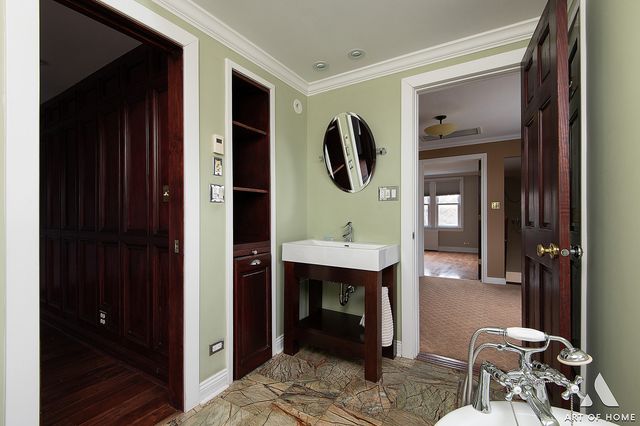 4265 Emerson Avenue, Schiller Park, IL 60176