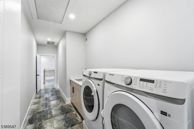 794 Blauvelt St, River Vale Twp., NJ 07675
