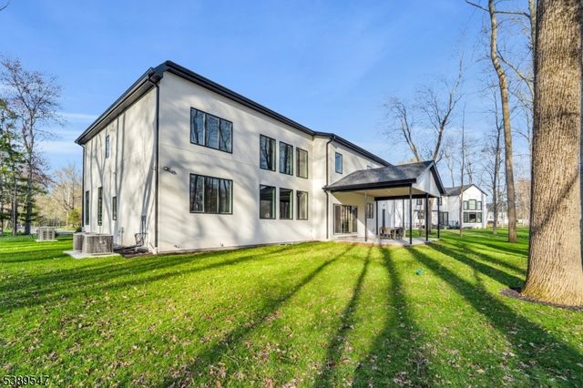 794 Blauvelt St, River Vale Twp., NJ 07675