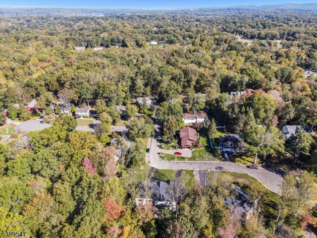 794 Blauvelt St, River Vale Twp., NJ 07675