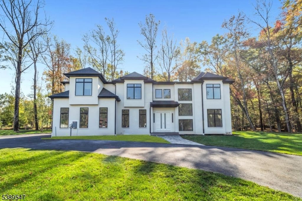 794 Blauvelt St, River Vale Twp., NJ 07675