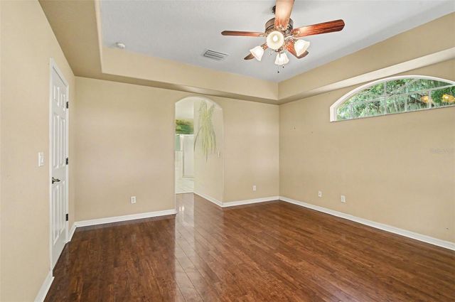 2852 CAPE HORN COURT, Tavares, FL 32778