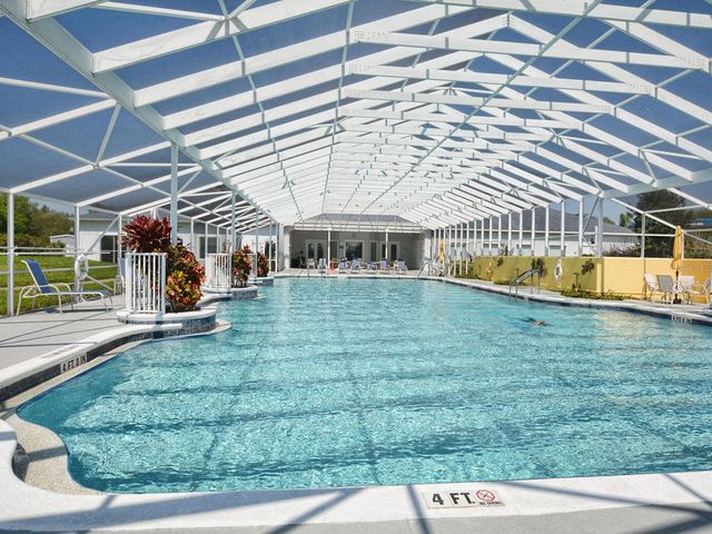 2852 CAPE HORN COURT, Tavares, FL 32778
