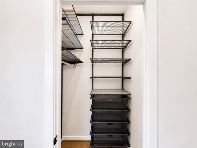 1011 SYCAMORE DR SE, Washington, DC 20032