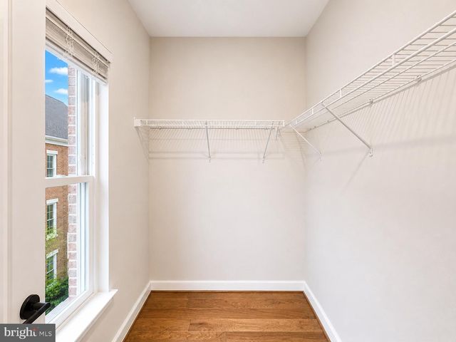 1011 SYCAMORE DR SE, Washington, DC 20032