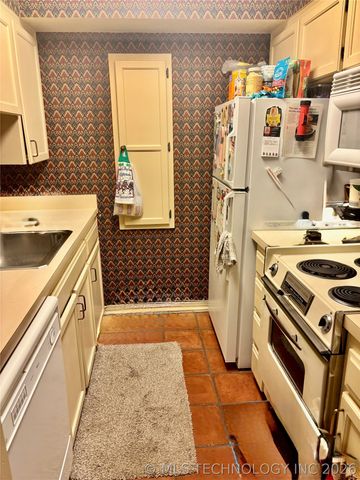 2202 S Boston Avenue C 130, Tulsa, OK 74114