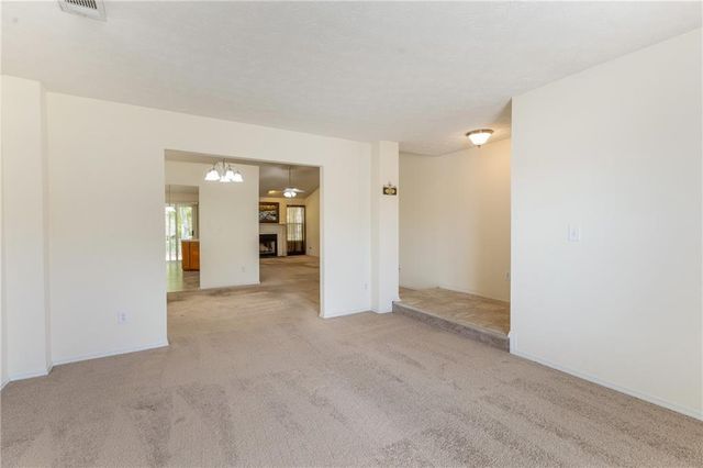 1402 Bridgewater Branch, Stone Mountain, GA 30088