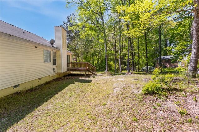 1402 Bridgewater Branch, Stone Mountain, GA 30088