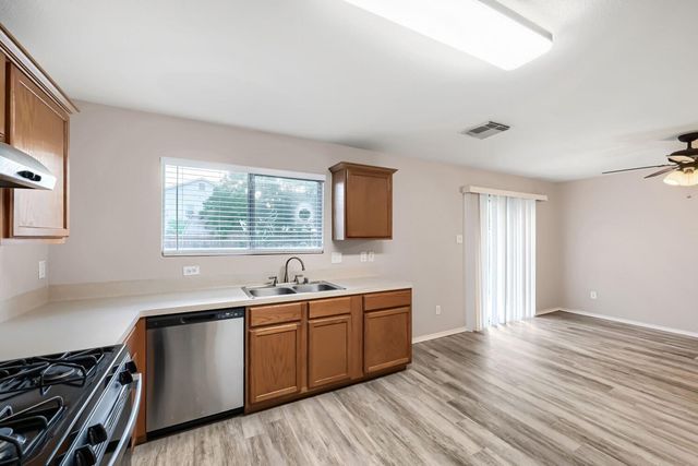 5018 Arbury Hill Lane, Rosenberg, TX 77469