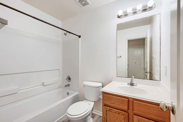 5018 Arbury Hill Lane, Rosenberg, TX 77469