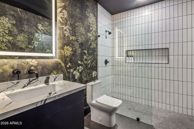 4334 E LEWIS Avenue, Phoenix, AZ 85008