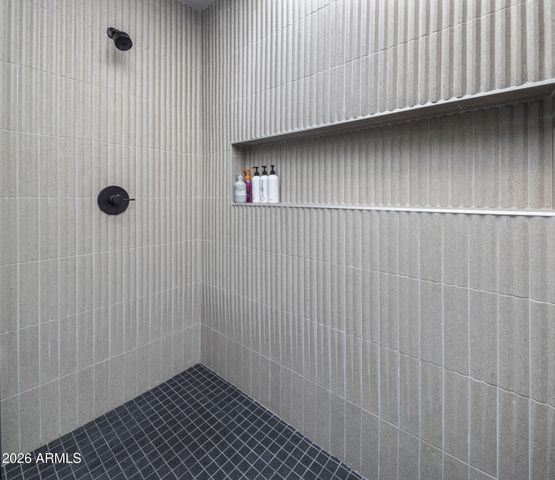 4334 E LEWIS Avenue, Phoenix, AZ 85008