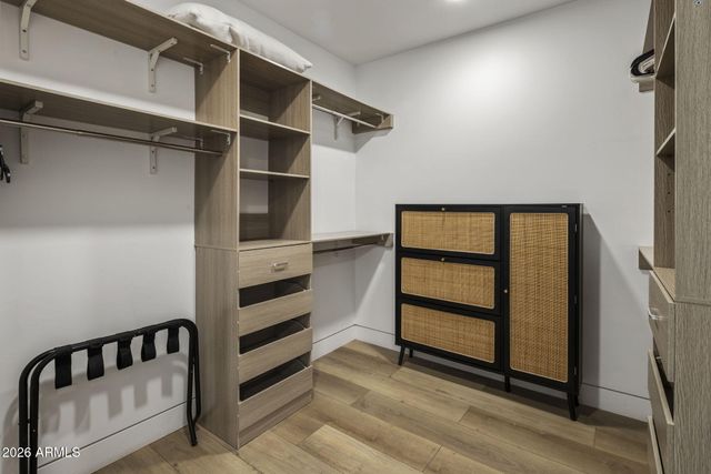 4334 E LEWIS Avenue, Phoenix, AZ 85008