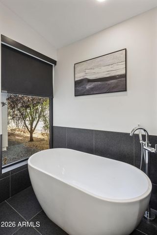 4334 E LEWIS Avenue, Phoenix, AZ 85008