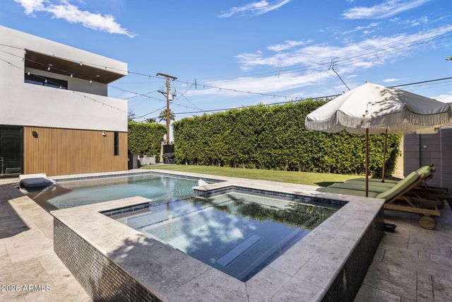 4334 E LEWIS Avenue, Phoenix, AZ 85008