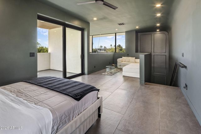 4334 E LEWIS Avenue, Phoenix, AZ 85008