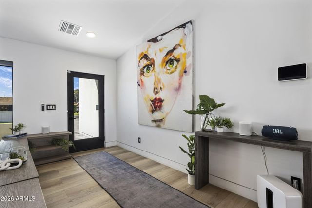 4334 E LEWIS Avenue, Phoenix, AZ 85008