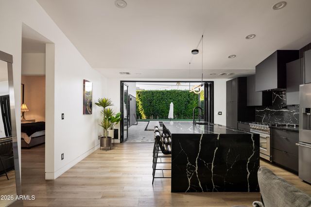 4334 E LEWIS Avenue, Phoenix, AZ 85008