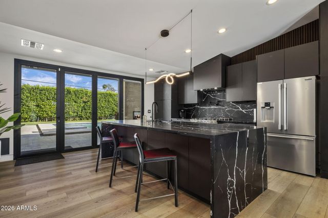 4334 E LEWIS Avenue, Phoenix, AZ 85008