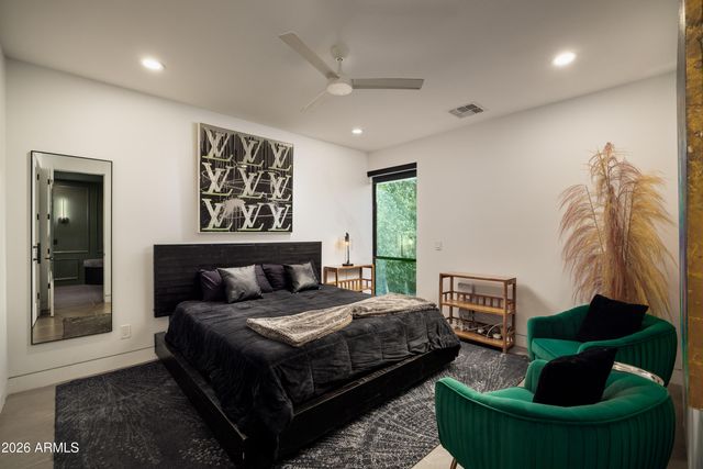 4334 E LEWIS Avenue, Phoenix, AZ 85008