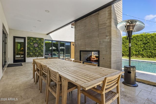 4334 E LEWIS Avenue, Phoenix, AZ 85008