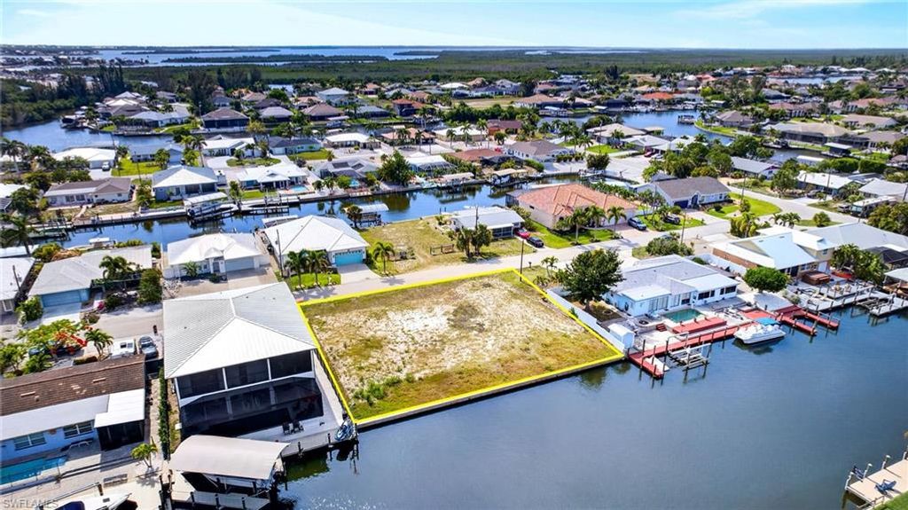 12262 Moon Shell DR, MATLACHA ISLES, FL 33991 — photo 3