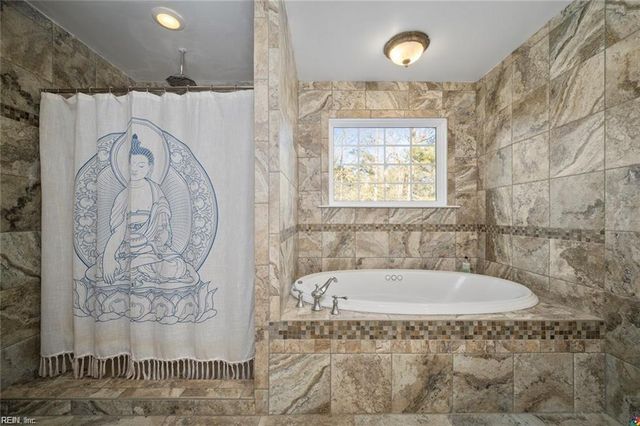 106 Fisher CT, Seaford, VA 23696
