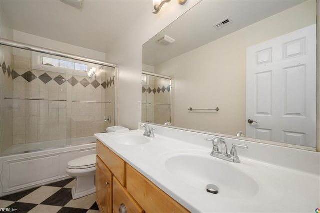 106 Fisher CT, Seaford, VA 23696