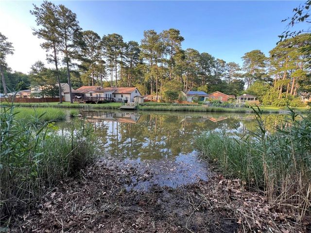 106 Fisher CT, Seaford, VA 23696