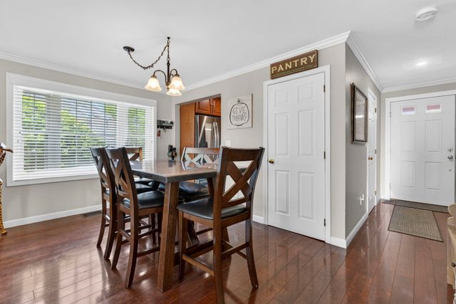 11 Sundown Drive D, Derry, NH 03038