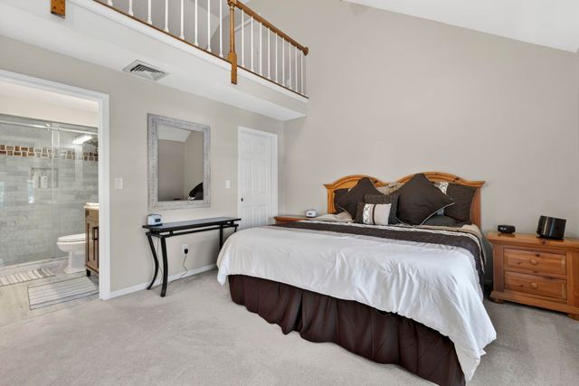 11 Sundown Drive D, Derry, NH 03038