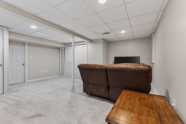 11 Sundown Drive D, Derry, NH 03038