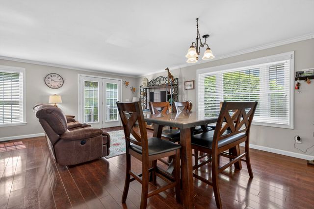 11 Sundown Drive D, Derry, NH 03038
