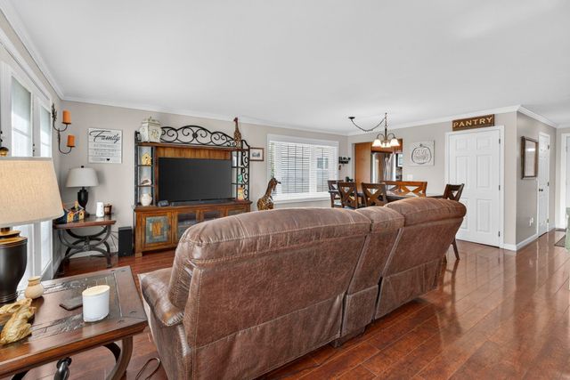 11 Sundown Drive D, Derry, NH 03038