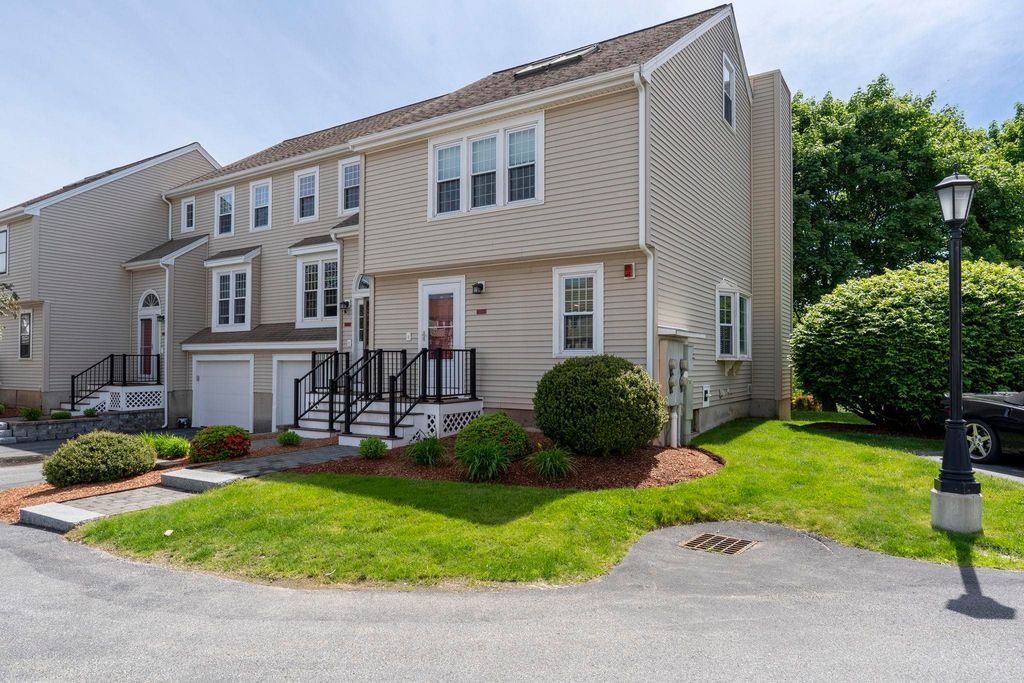 11 Sundown Drive D, Derry, NH 03038